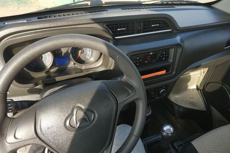 Used CHANGAN KUAYUE Wang X1 2018 1.2L Standard Model Single-Row Rear Single Wheel Extended Cargo Bed LJ469Q-AEB Interior 2