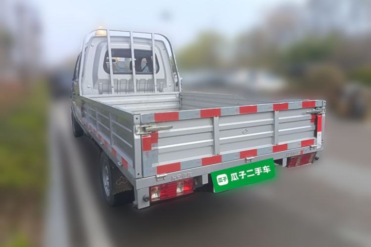 Used CHANGAN KUAYUE Wang X1 2022 1.2L Comfort-Grade Cargo Vehicle Single Cab with Dual Rear Wheels 2990 mm Wheelbase 3.05-Meter Length LJ469Q-AEB Rear Left 45 Deg