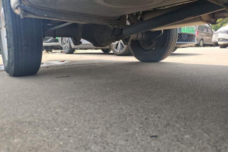 Used CHANGAN KUAYUE Wang X1 2022 1.2L Comfort-Grade Cargo Vehicle Single Cab with Dual Rear Wheels 2990 mm Wheelbase 3.05-Meter Length LJ469Q-AEB Chassis Rear Right