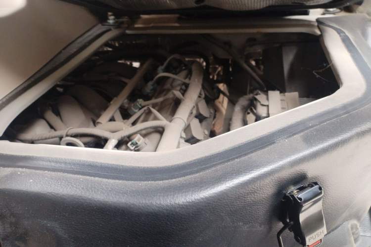Used CHANGAN KUAYUE Wang X1  Engine Bay