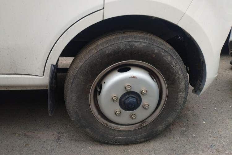 Used CHANGAN KUAYUE Wang X1  Right Front Wheel Hub
