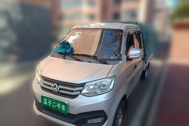 Used CHANGAN KUAYUE Wang X1 Changan van, registered in 2023, 1.3L engine, manual transmission, 5 seats, gasoline-powered.