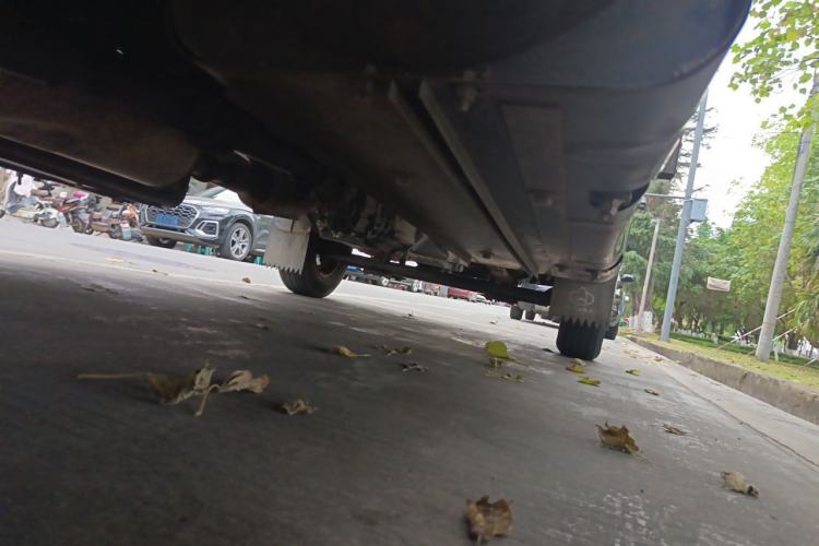 Used CHANGAN KUAYUE Wang X3 2021 1.6L Standard Single-Row Dual Rear Wheels 3300mm Cargo Bed DAM16KR Chassis Rear Right