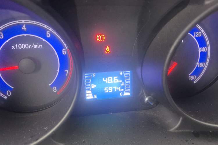 Used CHANGAN KUAYUE Wang X3 2021 1.6L Standard Version Double Cab with Dual Rear Wheels 2710mm Cargo Bed DAM16KR Instrument Cluster