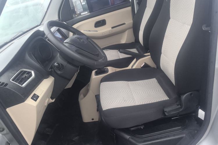 Used CHANGAN KUAYUE Wang X3 2021 1.6L Standard Version Double Cab with Dual Rear Wheels 2710mm Cargo Bed DAM16KR Left Front Seat