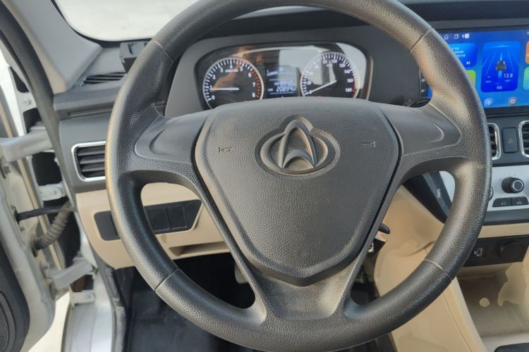 Used CHANGAN KUAYUE Wang X3 2021 1.6L Standard Single-Row Dual Rear Wheels 3300mm Cargo Bed DAM16KR Steering Wheel