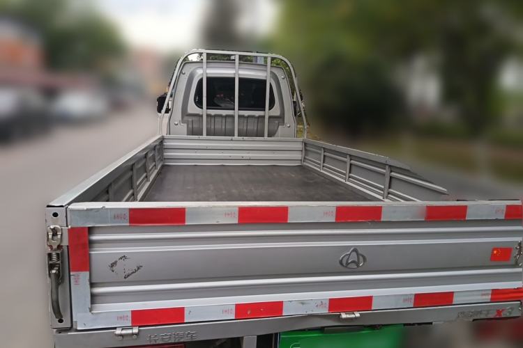 Used CHANGAN KUAYUE Wang X3 2021 1.6L Standard Single-Row Dual Rear Wheels 3300mm Cargo Bed DAM16KR Trunk