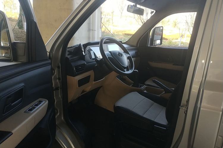 Used CHANGAN KUAYUE Wang X3 2022 1.6L Flagship PLUS Cargo Truck Single Cab with Dual Rear Wheels 3400 mm Wheelbase 3.3-Meter Length DAM16KR Driver Seat
