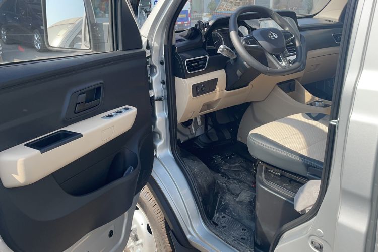 Used CHANGAN KUAYUE Wang X3 EV 2022 EV Cargo Van Standard Range Edition Interior 2