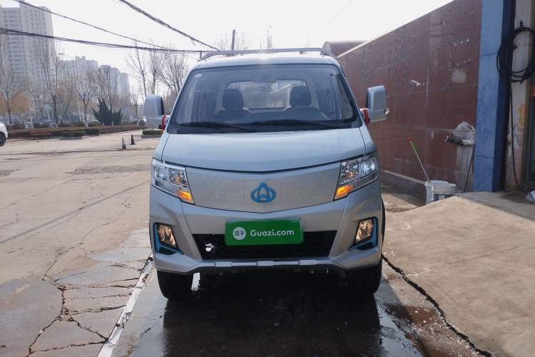 Used CHANGAN KUAYUE Wang X3 EV 2025 Model Comfortable Single-Row Box-Body Light Truck Exterior 1