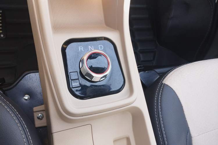 Used CHANGAN KUAYUE Wang X3 EV 2025 Model Comfortable Single-Row Box-Body Light Truck Gear Lever