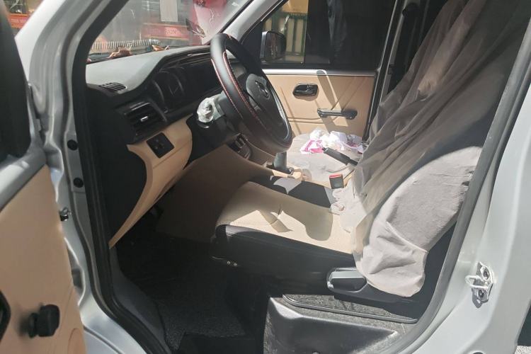 Used CHANGAN KUAYUE Xing V3 2023 1.5L Gasoline Comfort Edition 5-Seat Passenger Vehicle Driver Seat