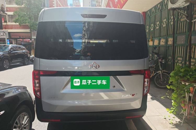 Used CHANGAN KUAYUE Xing V3 2023 1.5L Gasoline Comfort Edition 5-Seat Passenger Vehicle Rear