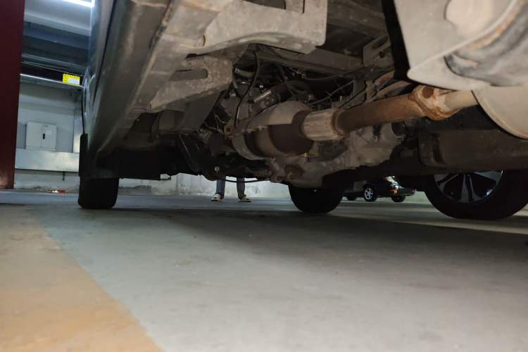 Used CHANGAN KUAYUE Xing V3 2022 1.5L Gasoline Comfort-Grade 2-Seat Van JL473QH Chassis Rear Left