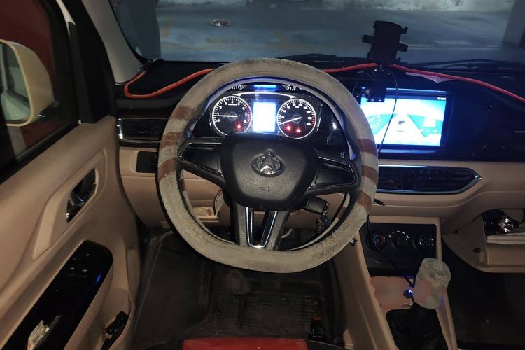 Used CHANGAN KUAYUE Xing V3 2022 1.5L Gasoline Comfort-Grade 2-Seat Van JL473QH Steering Wheel