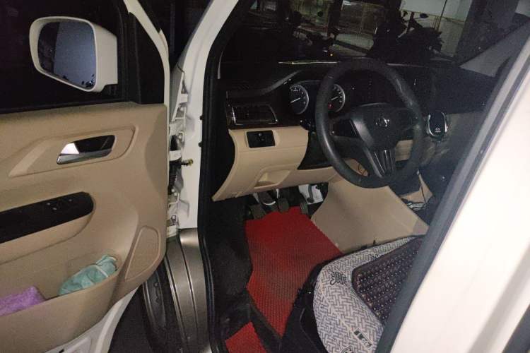 Used CHANGAN KUAYUE Xing V3  Driver Seat