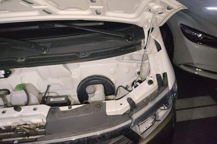 Used CHANGAN KUAYUE Xing V3  Engine Bay Left