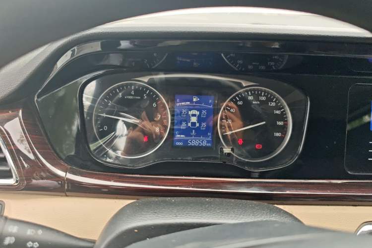 Used CHANGAN KUAYUE Xing V3 2022 1.5L Gasoline Standard Version 5-Seater Minivan JL473QH Instrument Cluster