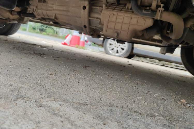 Used CHANGAN KUAYUE Xing V3  Chassis Front Right