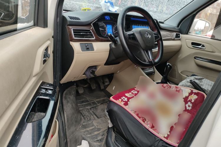 Used CHANGAN KUAYUE Xing V3 2022 1.5L Gasoline Comfort-Grade 5-Seater Minivan JL473QH Driver Seat