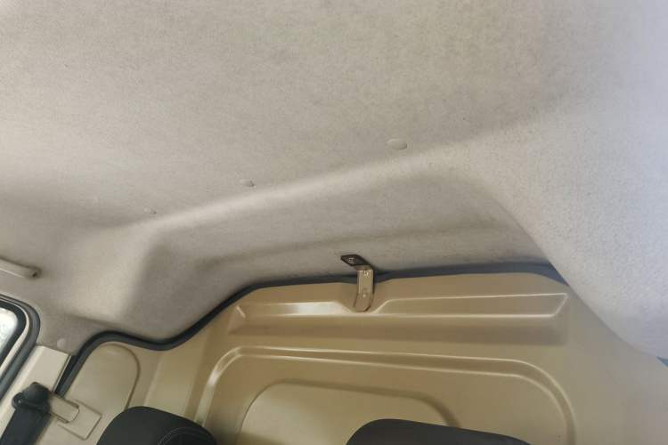 Used CHANGAN KUAYUE Xing V3 2022 1.5L Gasoline Comfort-Grade 2-Seat Van JL473QH Headliner