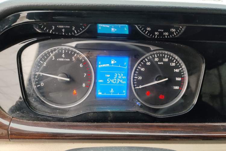 Used CHANGAN KUAYUE Xing V3 2022 1.5L Gasoline Comfort-Grade 5-Seater Minivan JL473QH Instrument Cluster
