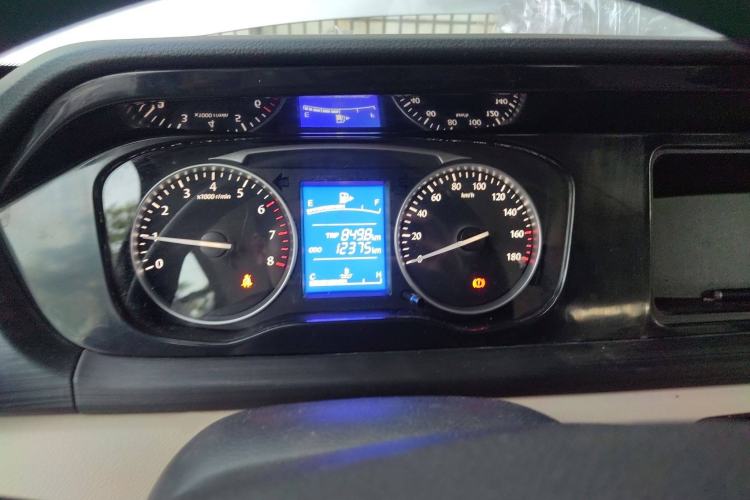 Used CHANGAN KUAYUE Xing V3 2022 1.5L Gasoline Standard-Grade 5-Seater Passenger Vehicle JL473QH Instrument Cluster