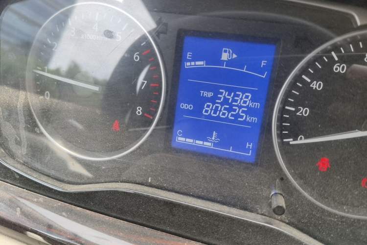Used CHANGAN KUAYUE Xing V3 2022 1.5L Gasoline Comfort-Grade 2-Seat Van JL473QH Odometer Close Up