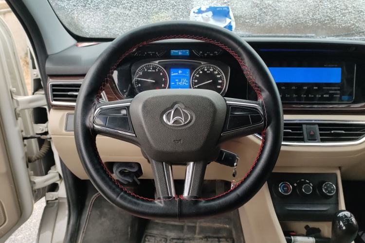 Used CHANGAN KUAYUE Xing V3 2022 1.5L Gasoline Comfort-Grade 5-Seater Minivan JL473QH Steering Wheel
