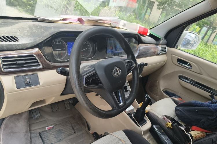 Used CHANGAN KUAYUE Xing V3 2022 1.5L Gasoline Comfort-Grade 2-Seat Van JL473QH Steering Wheel