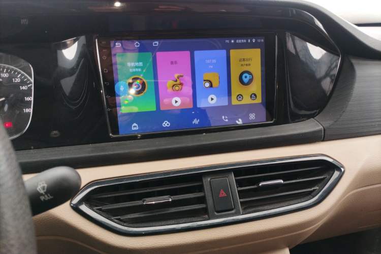 Used CHANGAN KUAYUE Xing V3 2022 1.5L Gasoline Standard Model 2-Seat Van JL473QH Audio And AC Panel