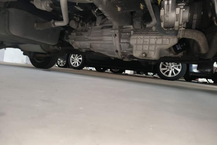 Used CHANGAN KUAYUE Xing V3 2022 1.5L Gasoline Luxury 5-Seater Minivan JL473QH Chassis Front Right