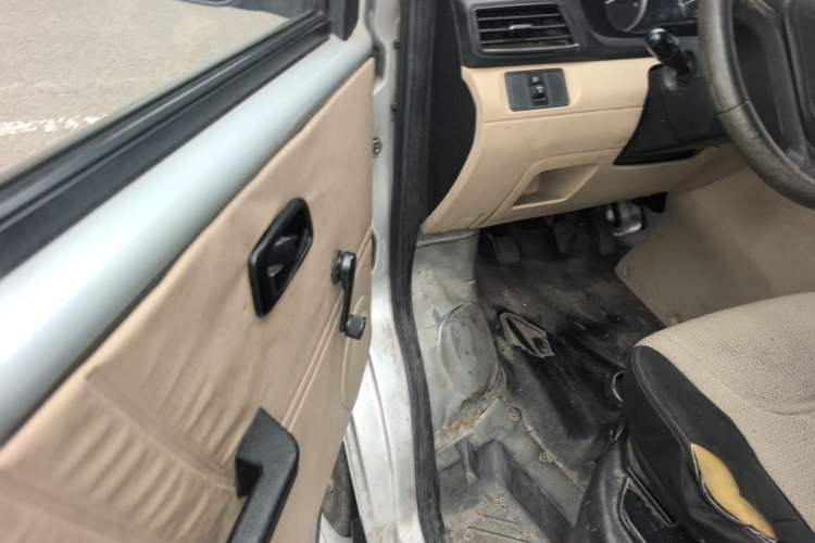Used CHANGAN KUAYUE Xing V3 2022 1.5L Gasoline Standard Model 2-Seat Van JL473QH Driver Seat