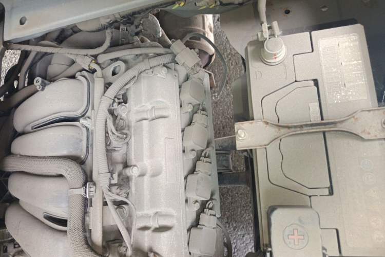 Used CHANGAN KUAYUE Xing V3 2022 1.5L Gasoline Enjoyment Model 2-Seat Van JL473QH Engine Bay Left