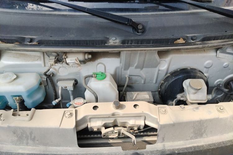 Used CHANGAN KUAYUE Xing V3 2022 1.5L Gasoline Enjoyment Model 5-Seat Passenger Vehicle JL473QH Engine Bay