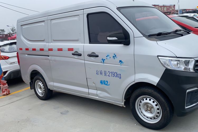 Used CHANGAN KUAYUE Xing V3 2022 1.5L Gasoline Standard Model 2-Seat Van JL473QH Exterior 2