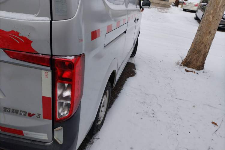 Used CHANGAN KUAYUE Xing V3 2022 1.5L Gasoline Standard Model 2-Seat Van JL473QH Exterior 6