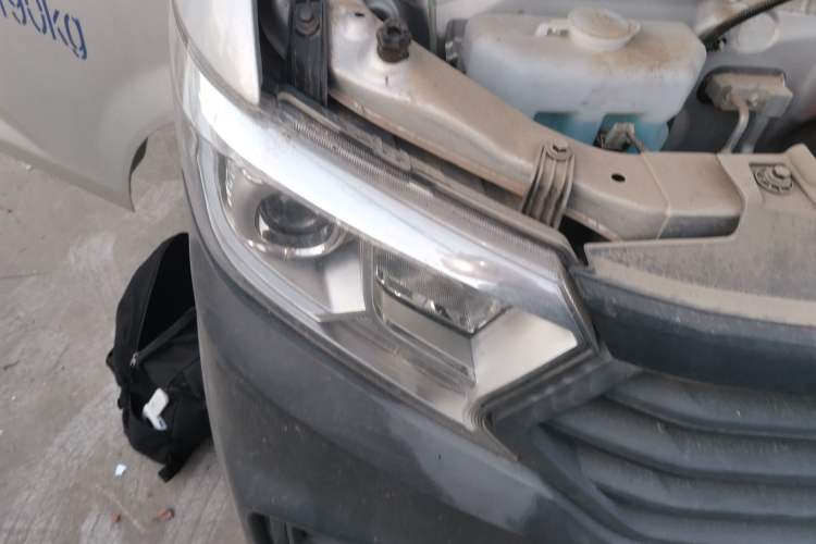 Used CHANGAN KUAYUE Xing V3 2022 1.5L Gasoline Standard Model 2-Seat Van JL473QH Exterior 6