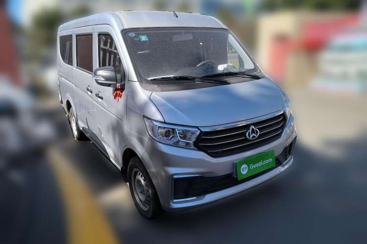 Used CHANGAN KUAYUE Xing V3 2022 1.5L Gasoline Standard Model 6-Seater Passenger Vehicle JL473QH Front Right 45 Deg