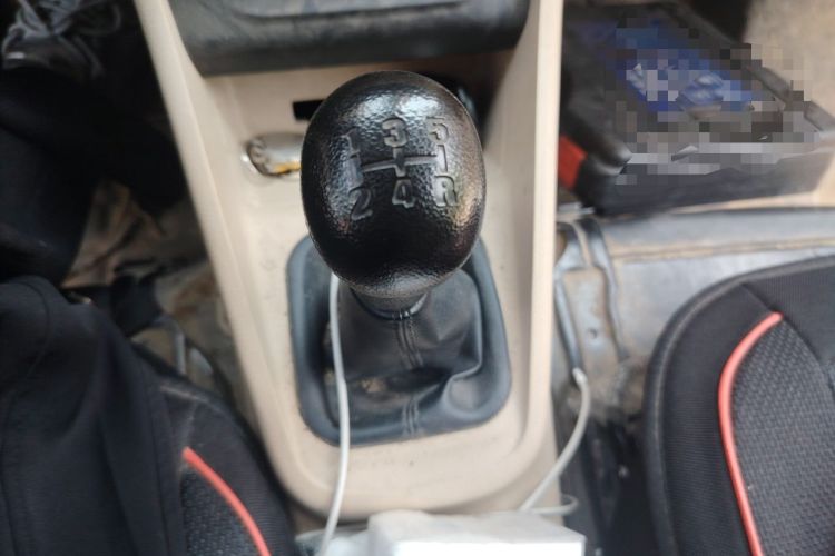 Used CHANGAN KUAYUE Xing V3 2022 1.5L Gasoline Standard Model 2-Seat Van JL473QH Gear Lever