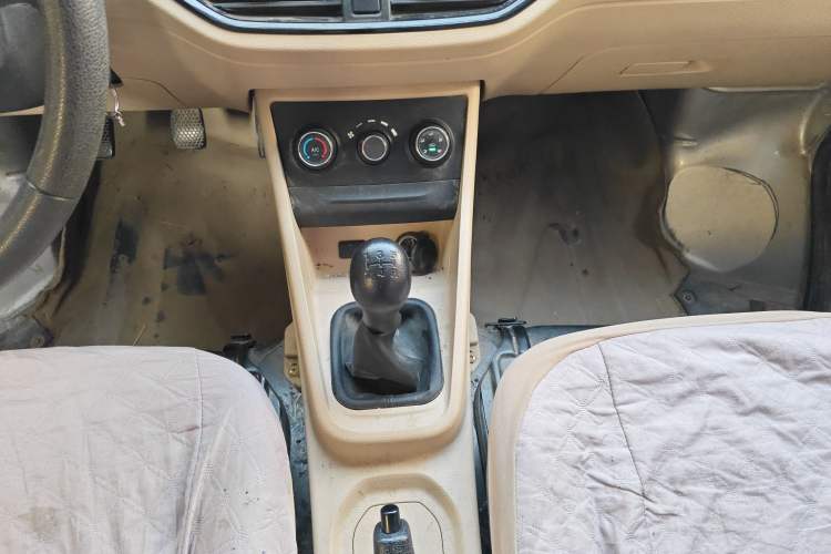 Used CHANGAN KUAYUE Xing V3 2022 1.5L Gasoline Standard Version 5-Seater Minivan JL473QH Gear Lever