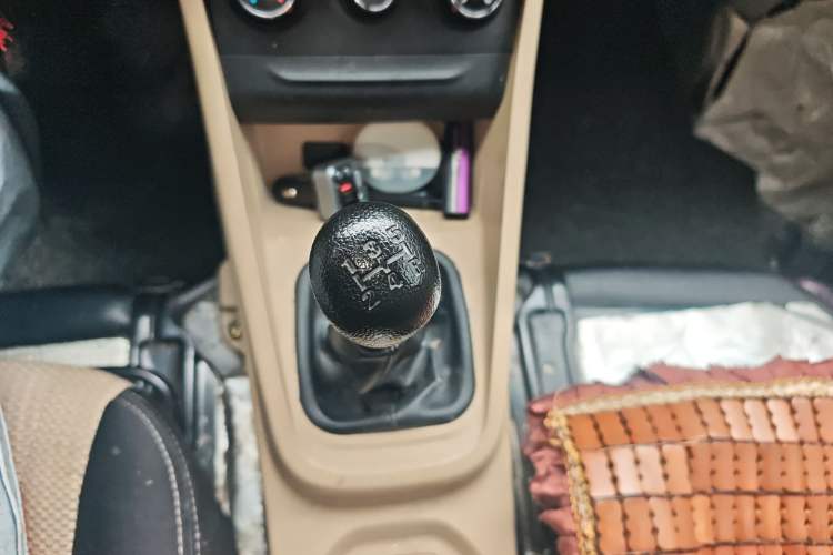 Used CHANGAN KUAYUE Xing V3 2022 1.5L Gasoline Comfort Edition 5-Seater Minivan JL473QH Gear Lever