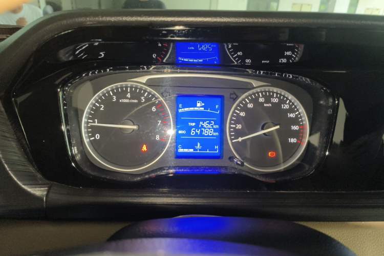 Used CHANGAN KUAYUE Xing V3 2022 1.5L Gasoline Luxury 5-Seater Minivan JL473QH Instrument Cluster