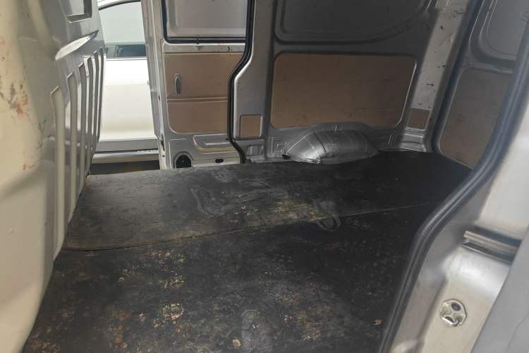 Used CHANGAN KUAYUE Xing V3 2022 1.5L Gasoline Enjoyment Model 2-Seat Van JL473QH Interior 1