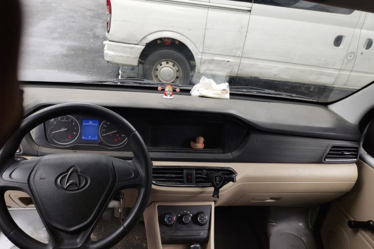 Used CHANGAN KUAYUE Xing V3 2022 1.5L Gasoline Standard Model 2-Seat Van JL473QH Interior 2