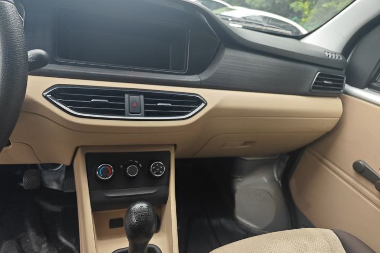 Used CHANGAN KUAYUE Xing V3 2022 1.5L Gasoline Enjoyment Model 2-Seat Van JL473QH Interior 5