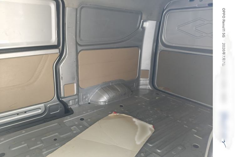 Used CHANGAN KUAYUE Xing V3 2022 1.5L Gasoline Standard Model 2-Seat Van JL473QH Interior 5