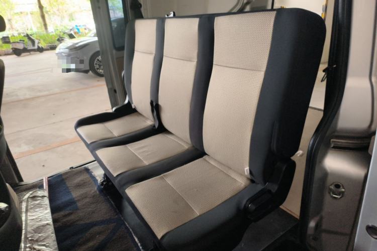 Used CHANGAN KUAYUE Xing V3 2022 1.5L Gasoline Luxury 5-Seater Minivan JL473QH Left Rear Seat