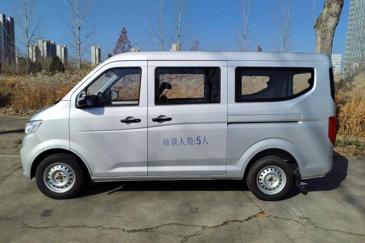 Used CHANGAN KUAYUE Xing V3 2022 1.5L Gasoline Standard-Grade 5-Seater Passenger Vehicle JL473QH Left Side