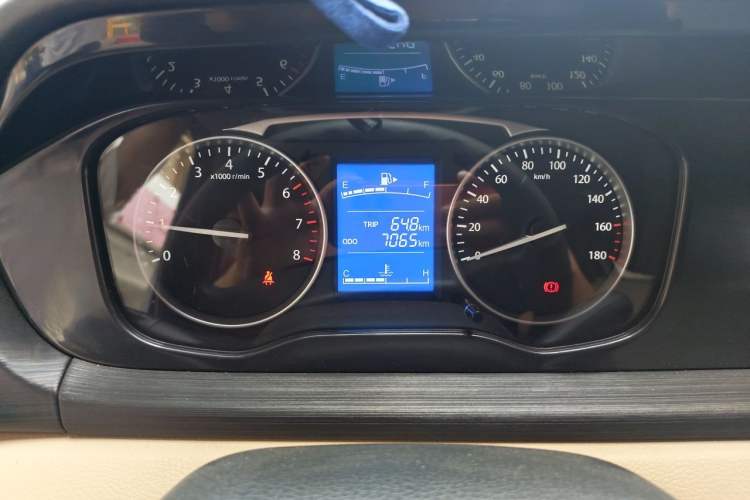Used CHANGAN KUAYUE Xing V3 2022 1.5L Gasoline Comfort Edition 5-Seater Minivan JL473QH Odometer Close Up